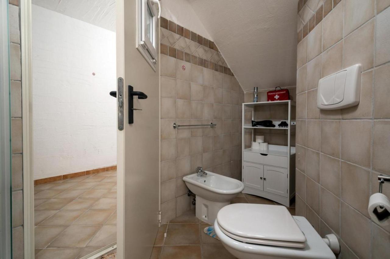 L'Estasi Tanca Piras A Bordo Piscina Con Vista Mare Villa Nebida Exterior photo