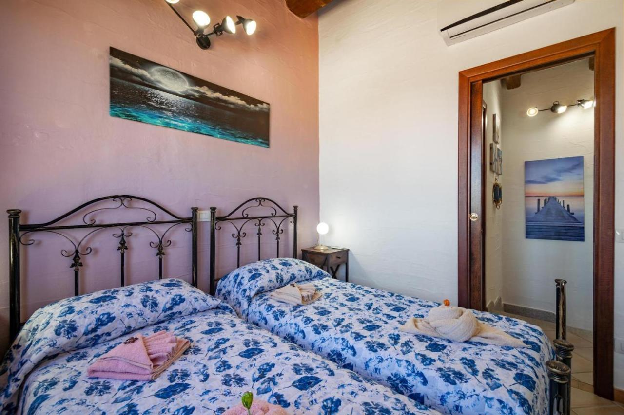 L'Estasi Tanca Piras A Bordo Piscina Con Vista Mare Villa Nebida Exterior photo