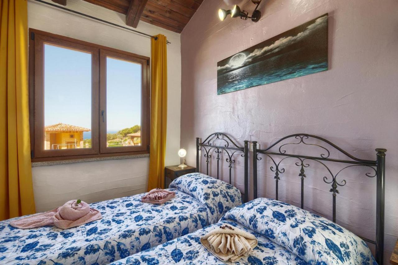 L'Estasi Tanca Piras A Bordo Piscina Con Vista Mare Villa Nebida Exterior photo